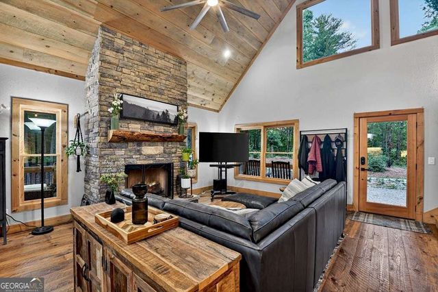 270 Wild Oaks Way, Ellijay, GA 30540