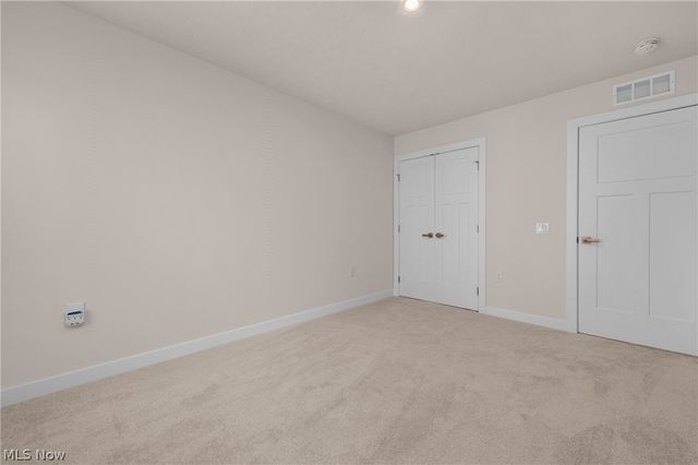 129 Eagle Circle, Amherst, OH 44001
