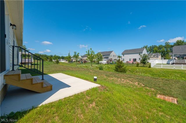 129 Eagle Circle, Amherst, OH 44001
