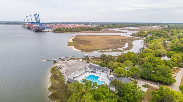 288 Molasses Lane, Mount Pleasant, SC 29464