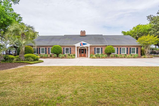 288 Molasses Lane, Mount Pleasant, SC 29464