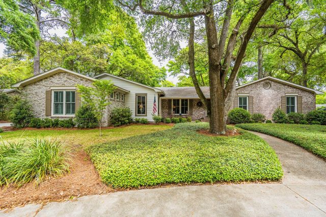 288 Molasses Lane, Mount Pleasant, SC 29464