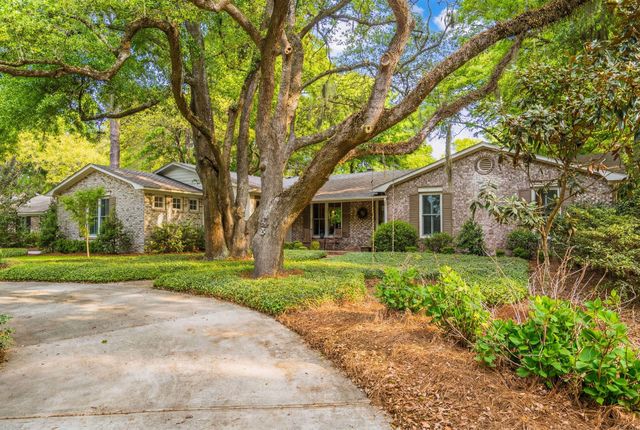 288 Molasses Lane, Mount Pleasant, SC 29464