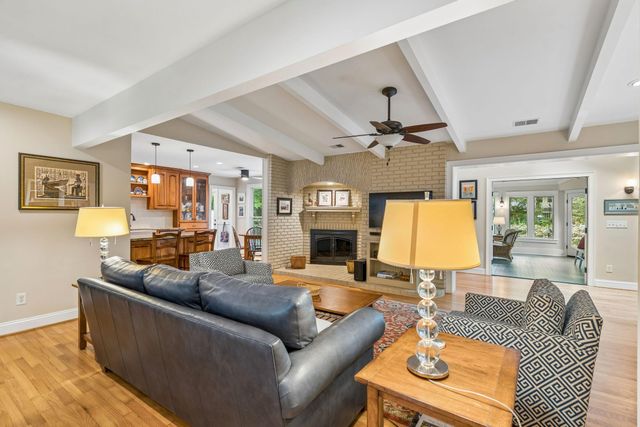 288 Molasses Lane, Mount Pleasant, SC 29464