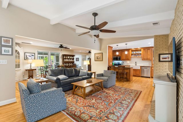 288 Molasses Lane, Mount Pleasant, SC 29464