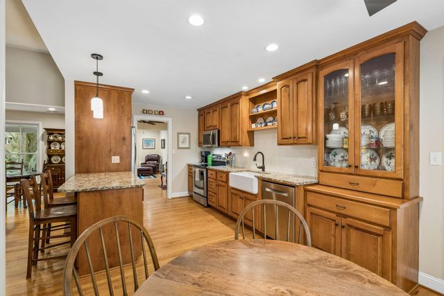288 Molasses Lane, Mount Pleasant, SC 29464