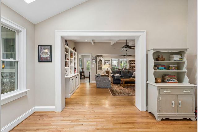 288 Molasses Lane, Mount Pleasant, SC 29464