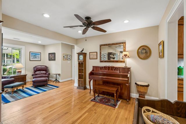 288 Molasses Lane, Mount Pleasant, SC 29464
