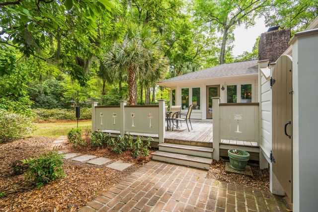 288 Molasses Lane, Mount Pleasant, SC 29464