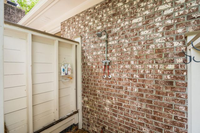 288 Molasses Lane, Mount Pleasant, SC 29464