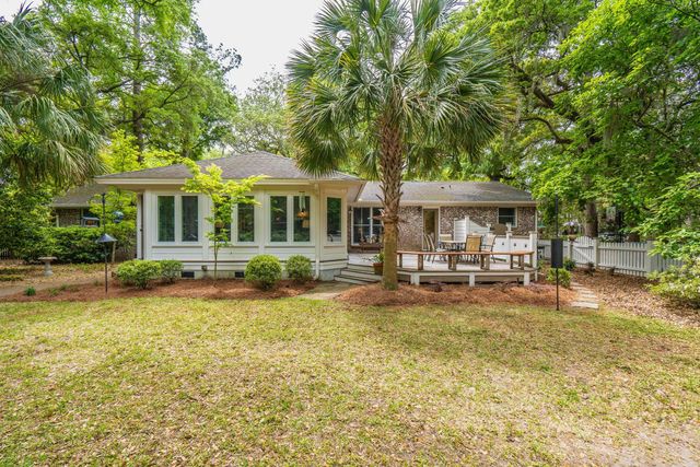 288 Molasses Lane, Mount Pleasant, SC 29464