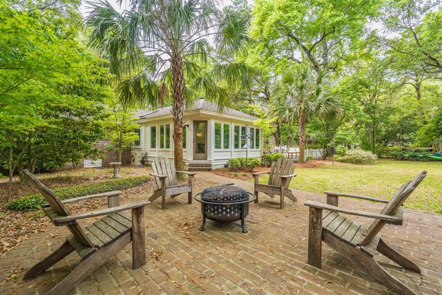 288 Molasses Lane, Mount Pleasant, SC 29464