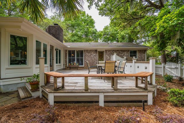 288 Molasses Lane, Mount Pleasant, SC 29464