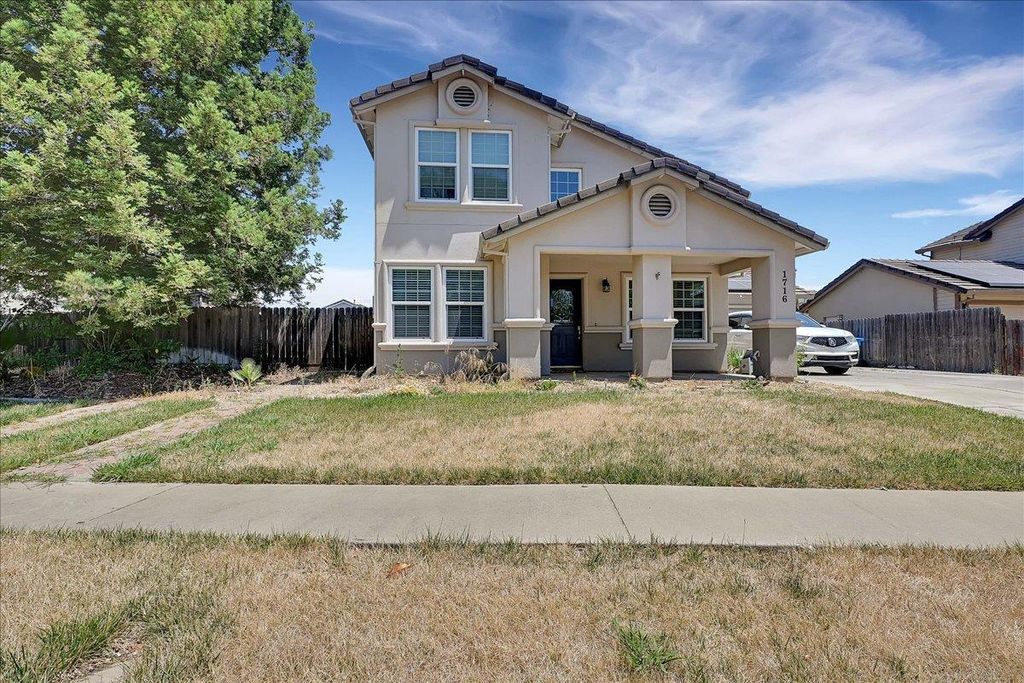 1716 River Run Dr, Marysville, CA 95901