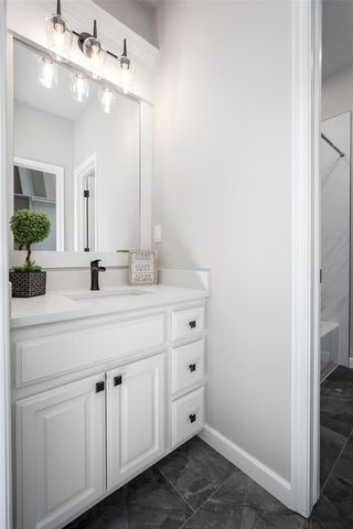 13917 Agate Drive, Yukon, OK 73099