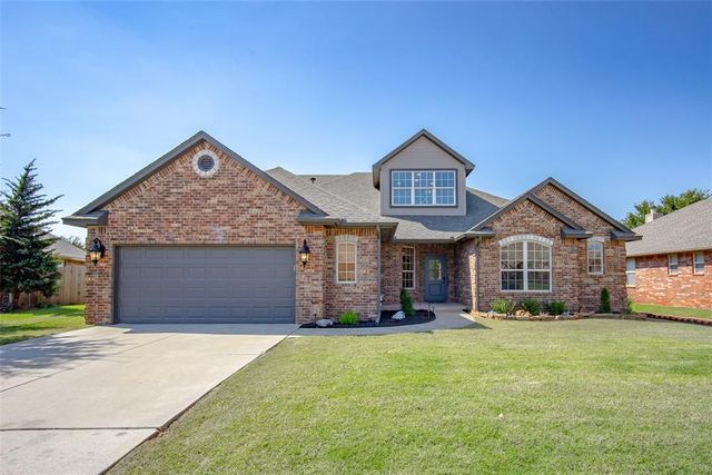 13917 Agate Drive, Yukon, OK 73099