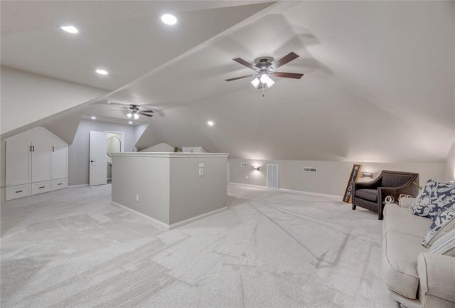 13917 Agate Drive, Yukon, OK 73099