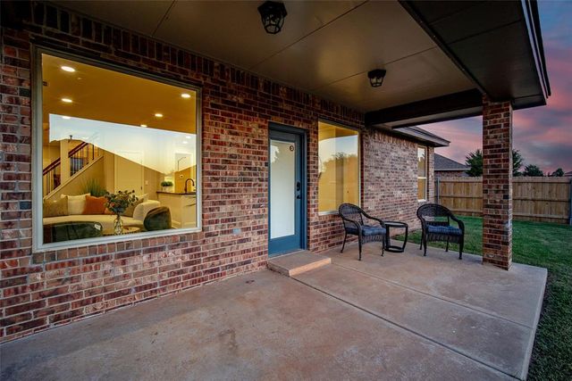 13917 Agate Drive, Yukon, OK 73099