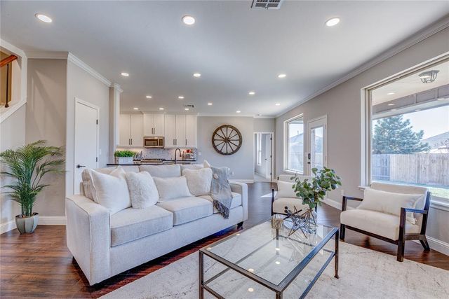 13917 Agate Drive, Yukon, OK 73099