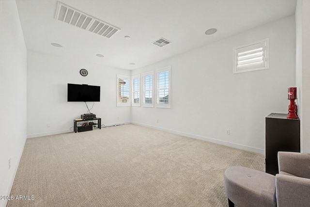 5909 S GRANITE Street, Gilbert, AZ 85298