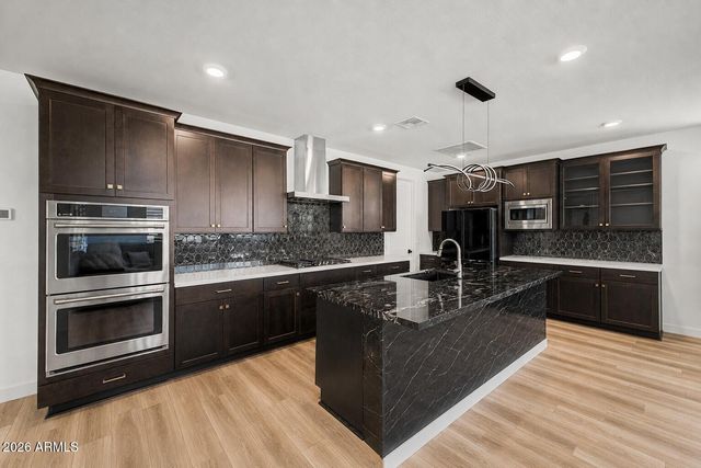 5909 S GRANITE Street, Gilbert, AZ 85298
