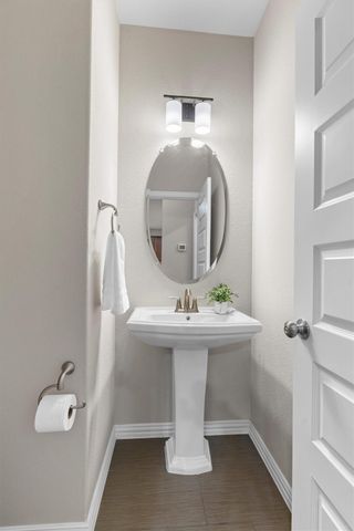 4216 Mercer RD, Georgetown, TX 78628