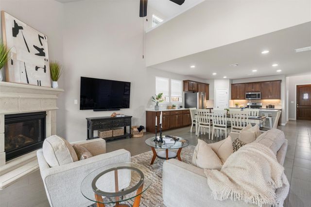 4216 Mercer RD, Georgetown, TX 78628