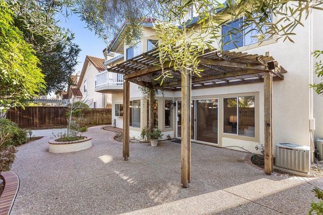 20946 Elbridge Ct, Castro Valley, CA 94552