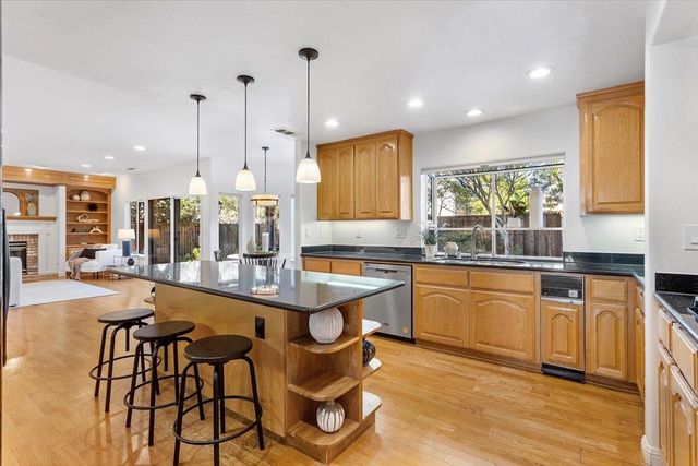 20946 Elbridge Ct, Castro Valley, CA 94552