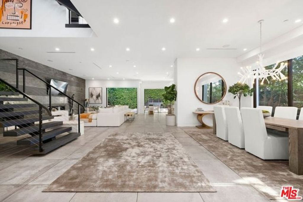 839 N Gardner Street, Los Angeles, CA 90046