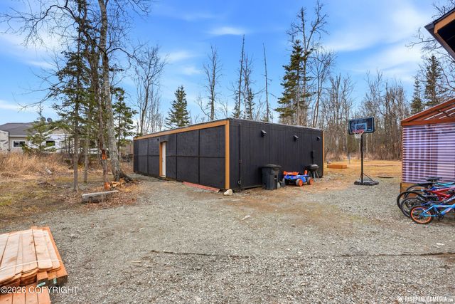 1400 N Armor Court, Wasilla, AK 99654