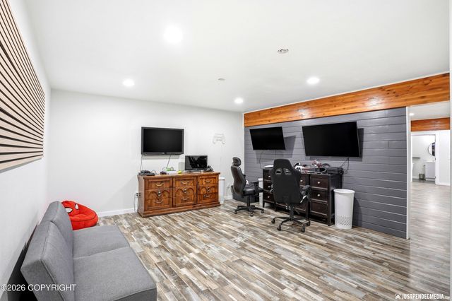 1400 N Armor Court, Wasilla, AK 99654