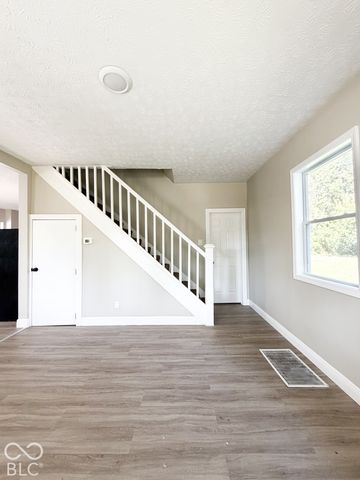 1058 W 29th Street, Indianapolis, IN 46208