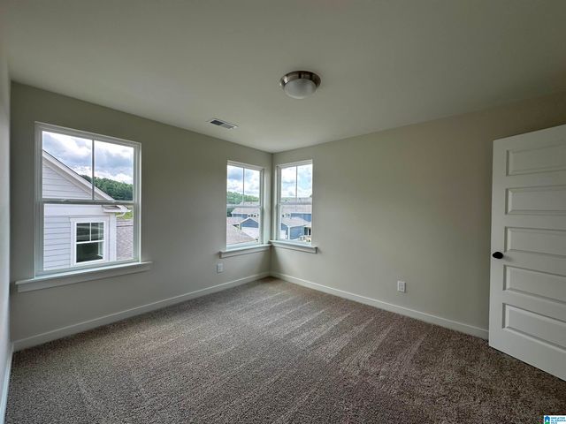 1009 GRAND RIVER BOULEVARD W, Leeds, AL 35094