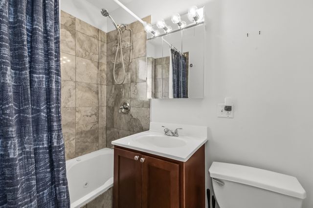 1524 W Fargo Avenue 2S, Chicago, IL 60626