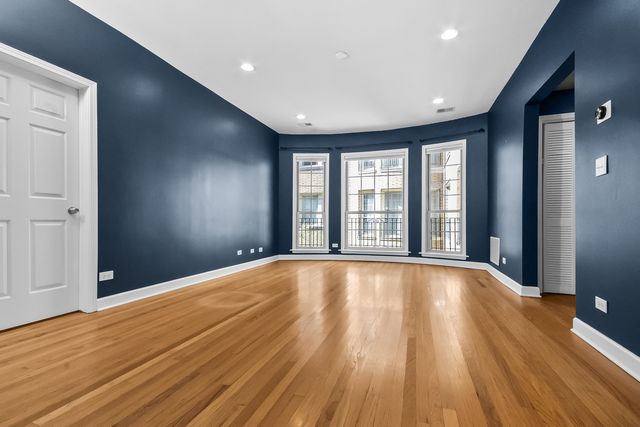 1524 W Fargo Avenue 2S, Chicago, IL 60626