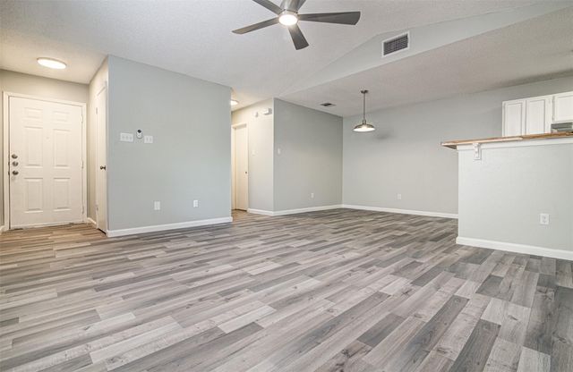8112 West Gate BLVD A, Austin, TX 78745