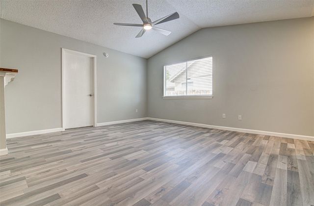8112 West Gate BLVD A, Austin, TX 78745