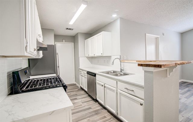 8112 West Gate BLVD A, Austin, TX 78745