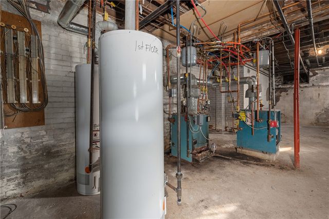 58 Hamlet Avenue, Woonsocket, RI 02895