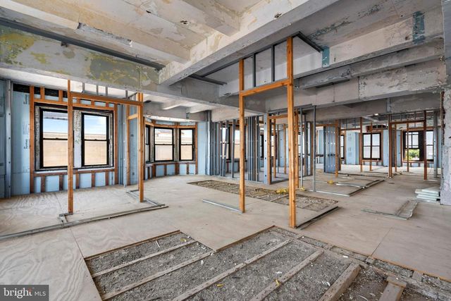 17-23 S 52ND ST, Philadelphia, PA 19139