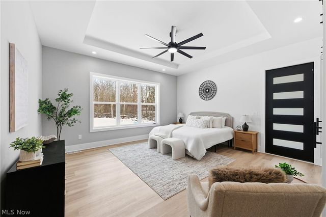 2069 Mattingly Road, Hinckley, OH 44233