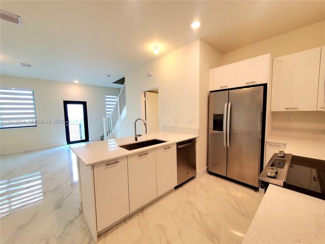 4278 NW 82nd Ave 4278, Doral, FL 33166