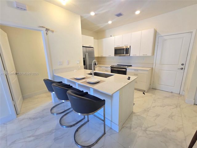4278 NW 82nd Ave 4278, Doral, FL 33166
