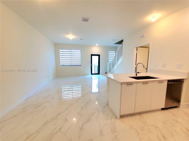 4278 NW 82nd Ave 4278, Doral, FL 33166
