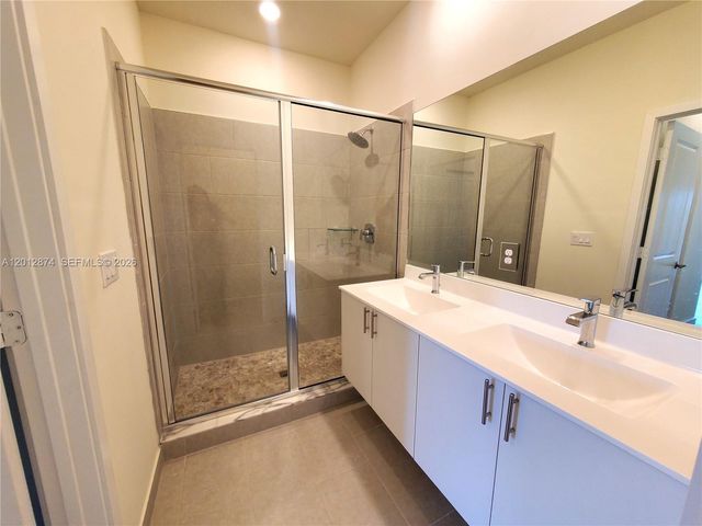 4278 NW 82nd Ave 4278, Doral, FL 33166