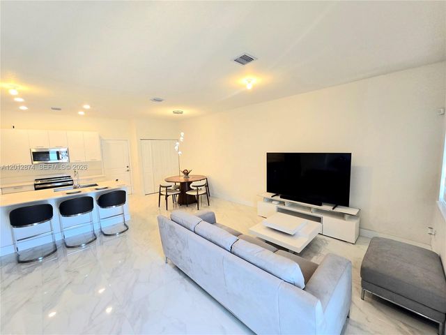 4278 NW 82nd Ave 4278, Doral, FL 33166