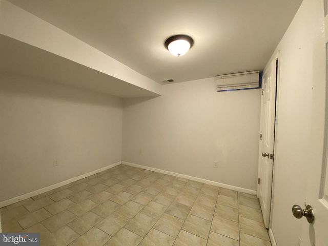 4945 CHESTNUT ST, Philadelphia, PA 19139