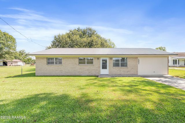 1051 Bushville Highway, Arnaudville, LA 70512
