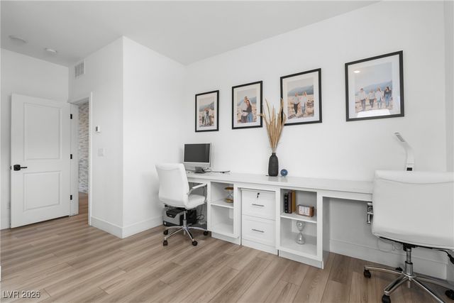 7230 Galaxy Dune Street, Las Vegas, NV 89148